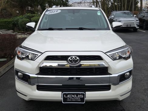 Used 2019 Toyota 4Runner Limited image 9