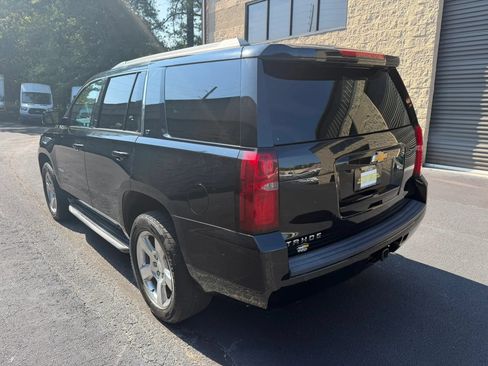Used 2015 Chevrolet Tahoe LT RWD image 9