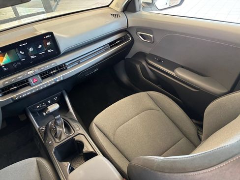 Used 2025 Kia K4 FWD image 34