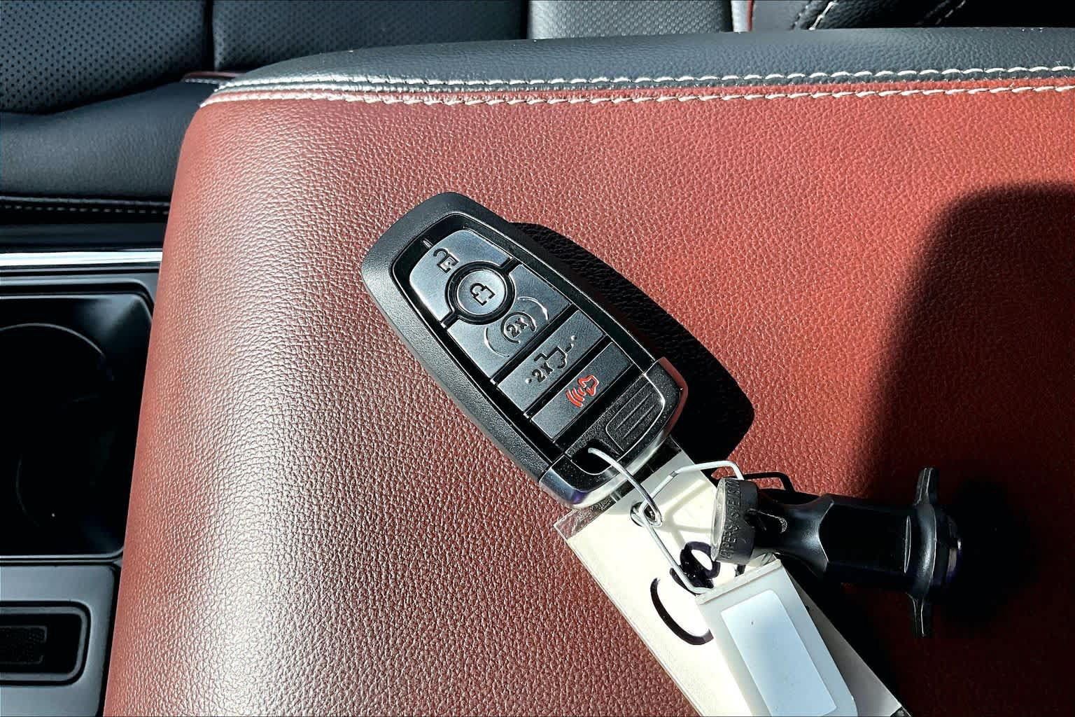 Used 2023 Ford F150 Lariat AWD/4WD image 15
