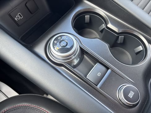 New 2026 Ford Explorer ST-Line w/ ST-Line Street Pack image 24