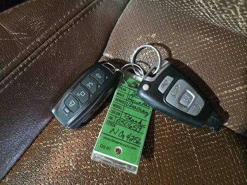 Used 2008 Hyundai Veracruz SE AWD/4WD image 28