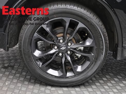 Used 2022 Dodge Durango R/T w/ Blacktop Package AWD/4WD image 32