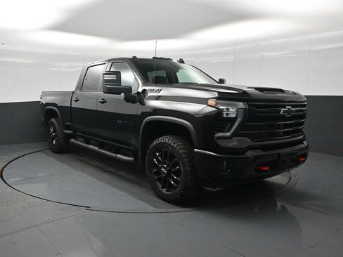 New 2026 Chevrolet Silverado 2500 LT w/ Trail Boss Package image 2