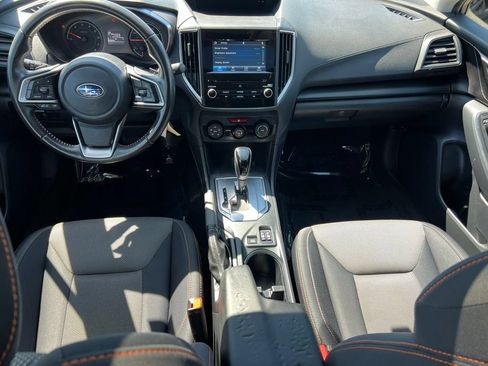 Used 2019 Subaru Crosstrek 2.0i Premium w/ Moonroof Package AWD/4WD image 16