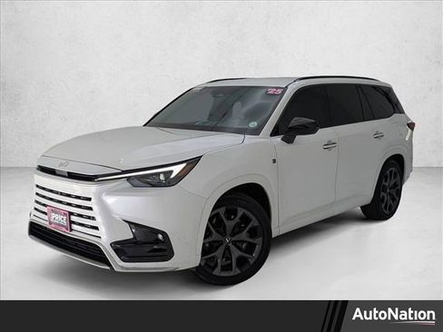 Used 2025 Lexus TX 500h AWD w/ Technology Package image 1