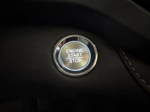 Used 2024 Acura RDX w/ Technology Package image 11