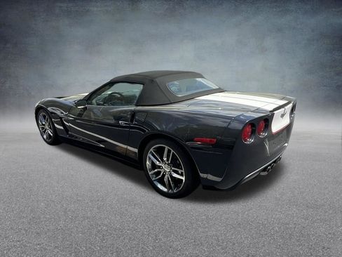 Used 2013 Chevrolet Corvette Convertible w/ 3LT Preferred Equipment Group image 2