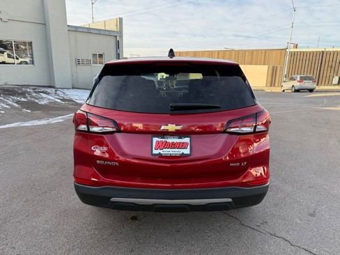 Used 2023 Chevrolet Equinox LT image 6