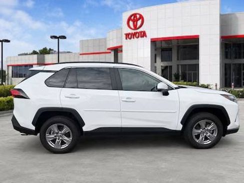 Used 2024 Toyota RAV4 XLE w/ Convenience Package AWD/4WD image 8
