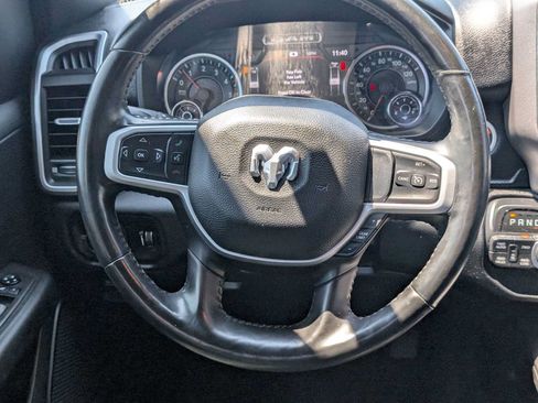 Used 2021 RAM 1500 Big Horn AWD/4WD image 16