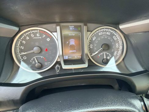 Used 2023 Toyota Tacoma SR5 image 9