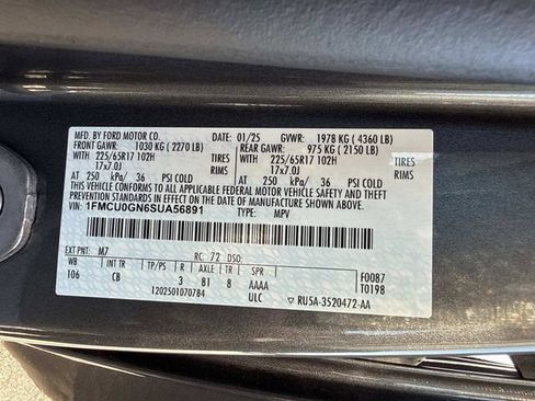 Used 2025 Ford Escape Active FWD image 34