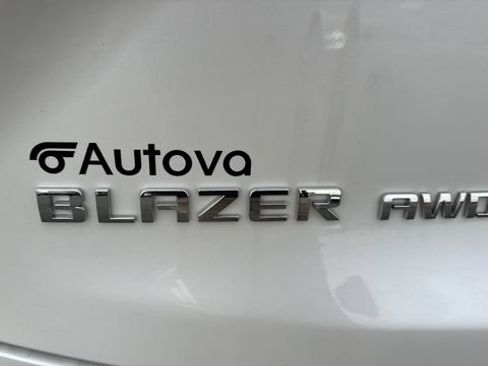 Used 2023 Chevrolet Blazer Premier w/ Driver Confidence II Package AWD/4WD image 13
