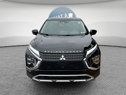 Used 2023 Mitsubishi Eclipse Cross SE image 9