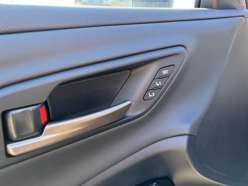 New 2026 Toyota Crown Signia Limited image 13