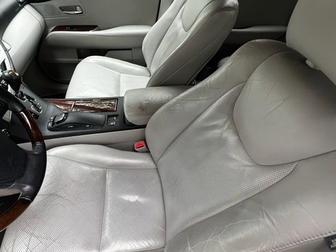 Used 2010 Lexus RX 350 2WD image 16