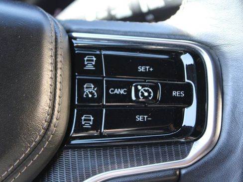 Used 2024 Jeep Grand Wagoneer L Series II w/ Quick Order Packagew 28T AWD/4WD image 29