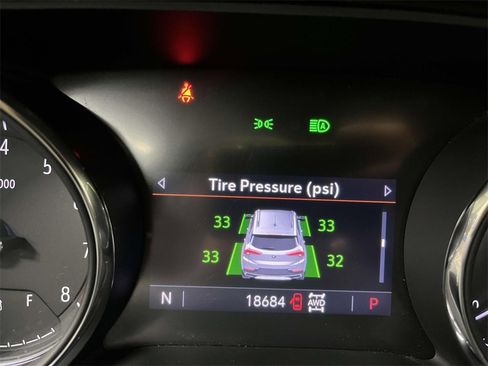 Used 2021 Buick Encore GX Essence w/ Advanced Technology Package image 25