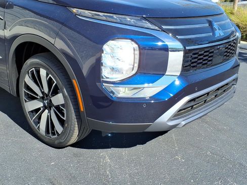 New 2026 Mitsubishi Outlander SE FWD image 9