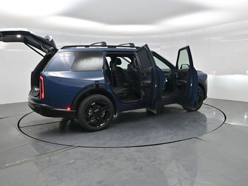 New 2027 Kia Telluride EX X-Line w/ Towing Package AWD/4WD image 4