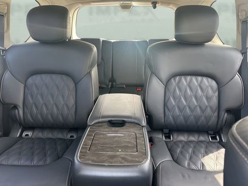 Used 2024 Nissan Armada Platinum w/ Captain's Chairs Package image 13