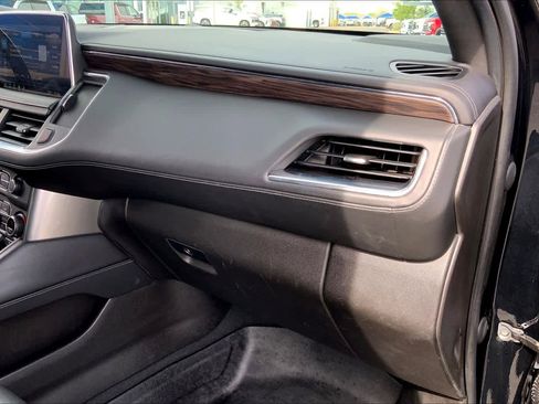 Used 2021 Chevrolet Tahoe LT w/ Luxury Package AWD/4WD image 19