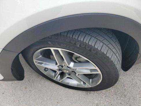 Used 2017 Hyundai Santa Fe Limited image 13