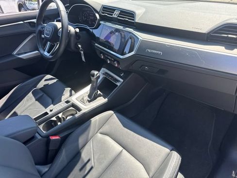 Used 2025 Audi Q3 2.0T Premium AWD/4WD image 19