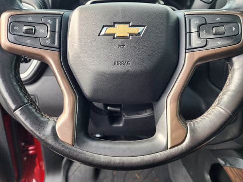 Used 2023 Chevrolet Silverado 2500 High Country w/ Z71 Off-Road Package image 28