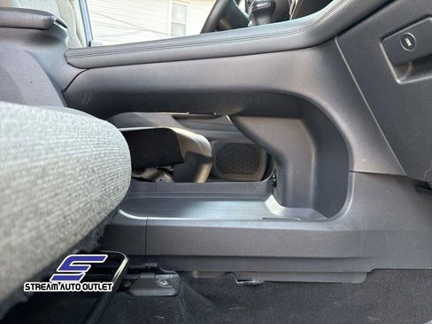 Used 2022 Toyota Sienna LE image 15