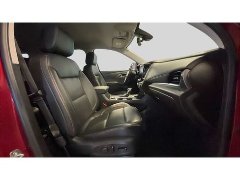 Used 2021 Chevrolet Traverse Premier AWD/4WD image 18