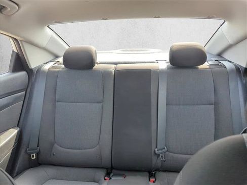 Used 2019 Hyundai Accent SE FWD image 25
