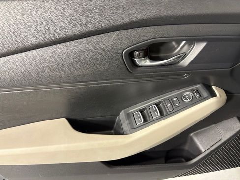Used 2024 Honda Accord LX image 19