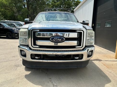 Used 2012 Ford F250 XLT w/ XLT Premium Pkg AWD/4WD image 3