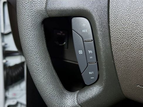 Used 2024 GMC Savana 2500 w/ Driver Convenience Package image 32