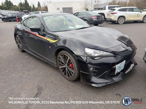 Used 2019 Toyota 86 TRD SE image 1