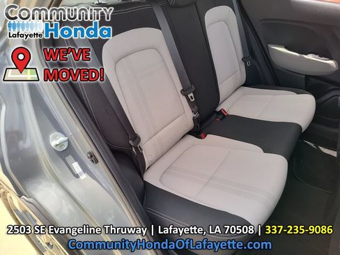 Used 2023 Hyundai Venue SEL FWD image 32
