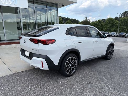 Certified 2026 BMW X2 xDrive28i AWD/4WD image 8