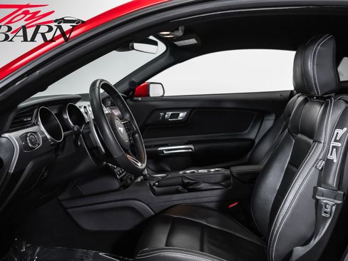 Used 2021 Ford Mustang GT RWD image 24