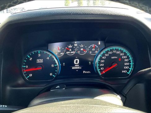 Used 2018 Chevrolet Tahoe Premier AWD/4WD image 13