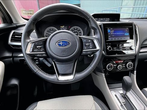 Used 2022 Subaru Forester Premium image 6