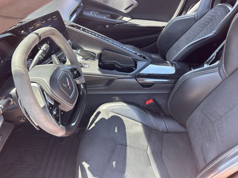 Used 2023 Chevrolet Corvette Stingray Premium Conv w/ Z51 Performance Package RWD image 12