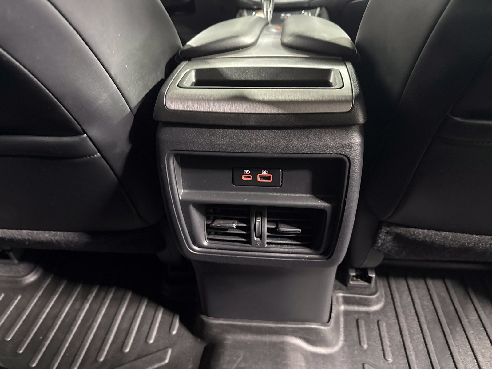 Used 2023 Nissan Murano SV FWD image 18