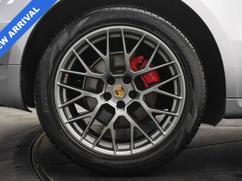 Used 2017 Porsche Macan GTS image 32