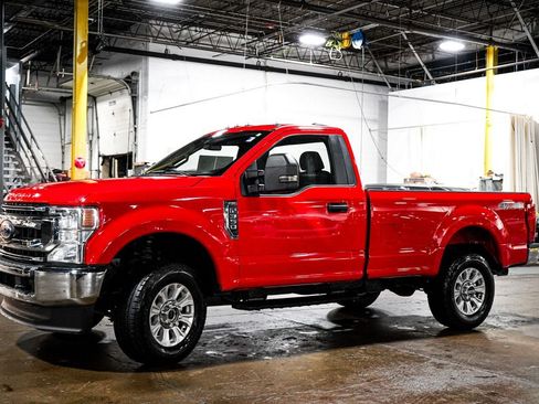 Used 2022 Ford F350 XL w/ STX Appearance Package AWD/4WD image 3
