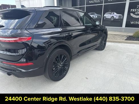 Used 2023 Lincoln Corsair Reserve w/ Equipment Group 201A AWD/4WD image 6