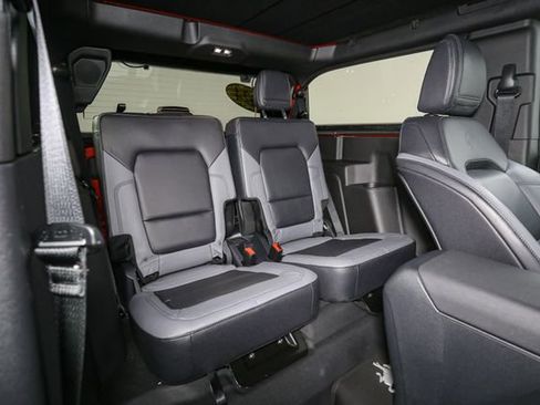 Used 2024 Ford Bronco Big Bend w/ Sasquatch Package AWD/4WD image 17