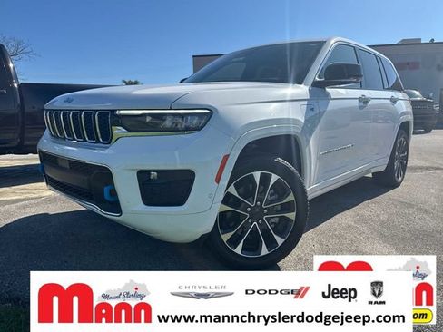 Used 2023 Jeep Grand Cherokee Overland AWD/4WD image 1