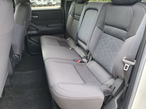 New 2025 Nissan Frontier SV AWD/4WD image 10